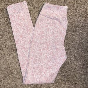 Women’s gym shark leggings